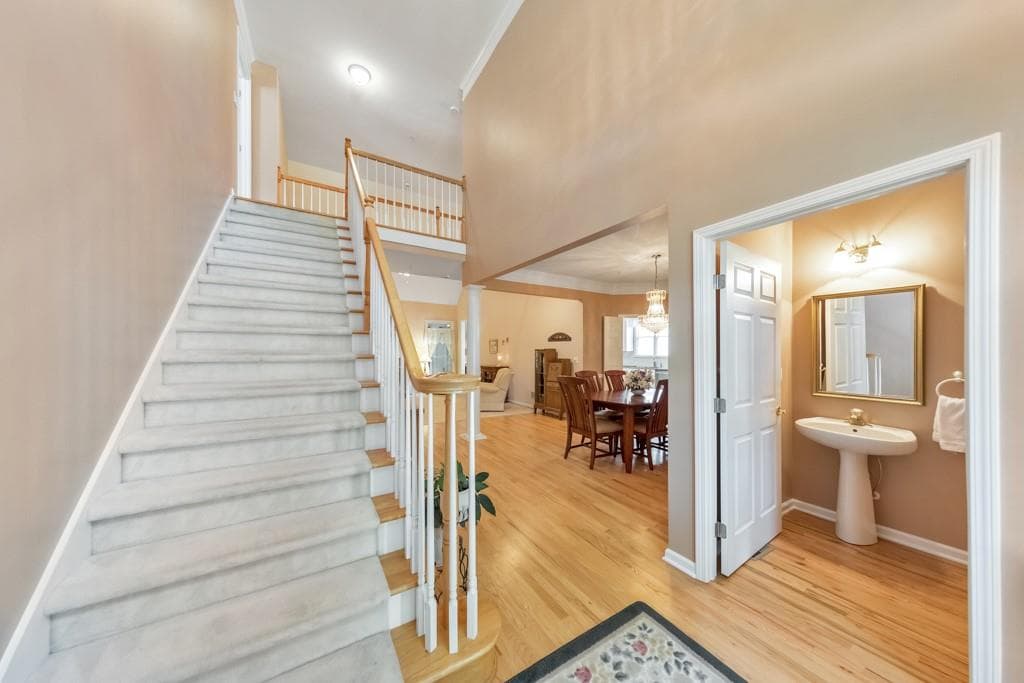 4 bedroom, 5 bathroom, 3,172 sq ft single family residence under contract at 1373 Merrifield Lane, Marietta, GA 30062 — photo 7