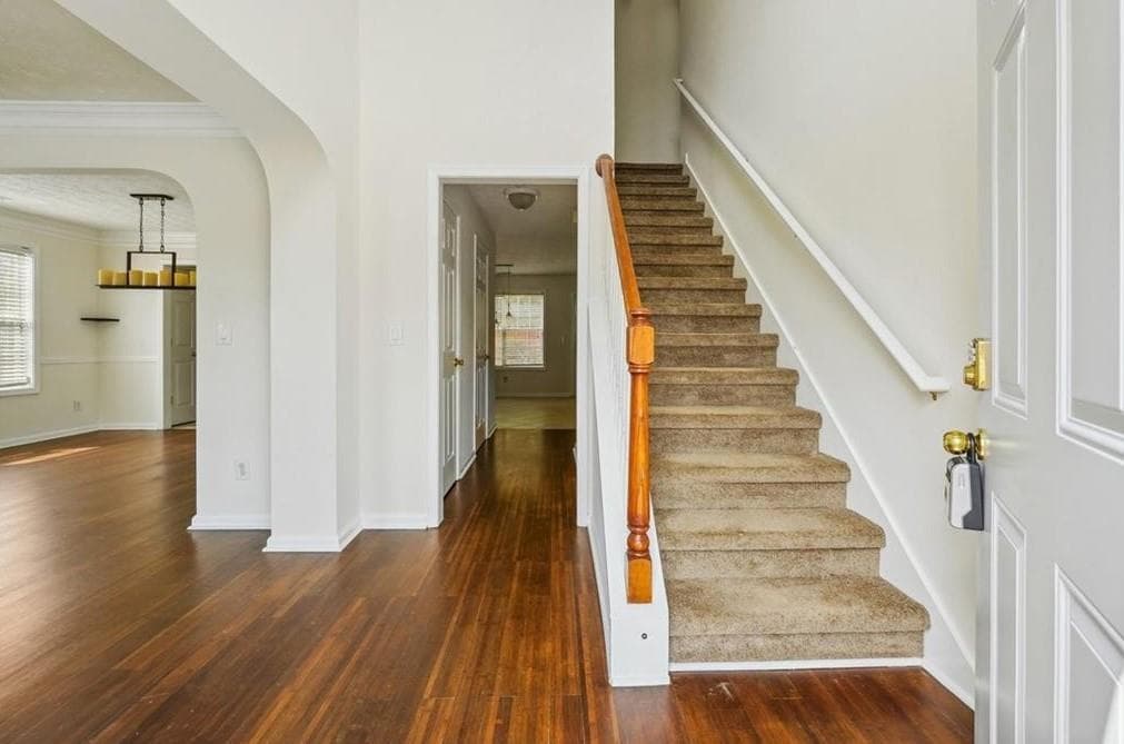 4 bedroom, 3 bathroom, 2,514 sq ft single family residence for sale at 4255 Old House Drive, Conley, GA 30288 — photo 3