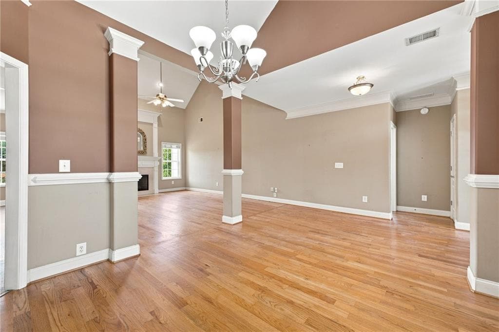 3 bedroom, 2 bathroom, 1,836 sq ft single family residence for sale at 102 Colonial Circle, Cartersville, GA 30120 — photo 6