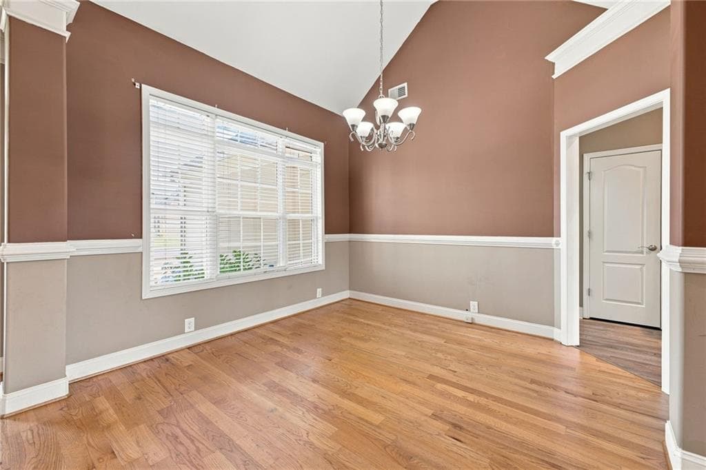 3 bedroom, 2 bathroom, 1,836 sq ft single family residence for sale at 102 Colonial Circle, Cartersville, GA 30120 — photo 7