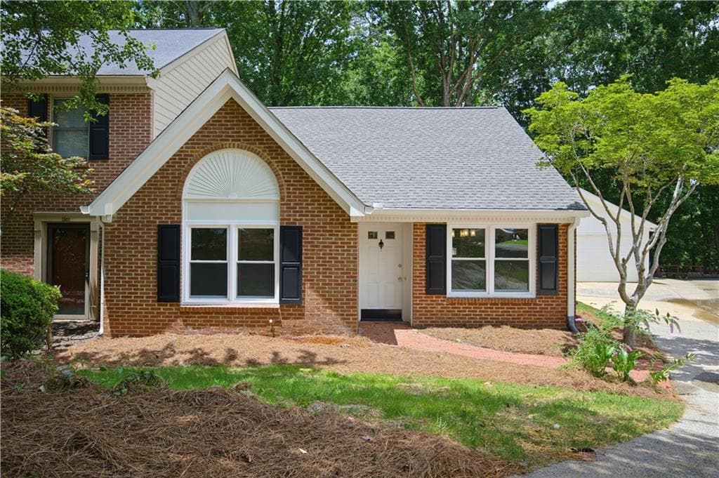2 bedroom, 2 bathroom, 1,212 sq ft townhouse for sale at 1299 Whitlock Ridge Drive, Marietta, GA 30064 — photo 2