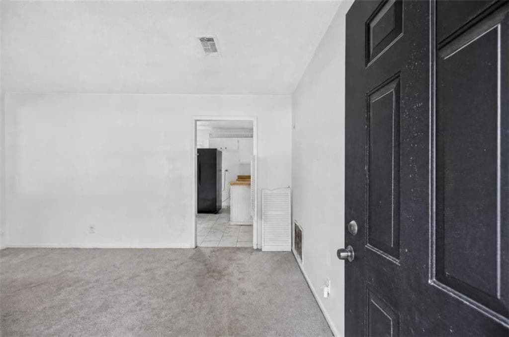 3 bedroom, 2 bathroom, 1,340 sq ft single family residence for sale at 150 Woodcrest Way, Jonesboro, GA 30236 — photo 2