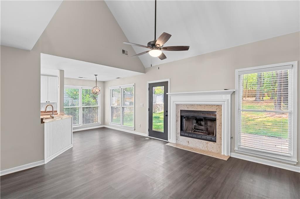 3 bedroom, 3 bathroom, 1,680 sq ft single family residence for sale at 602 Overhill Drive, Woodstock, GA 30189 — photo 7
