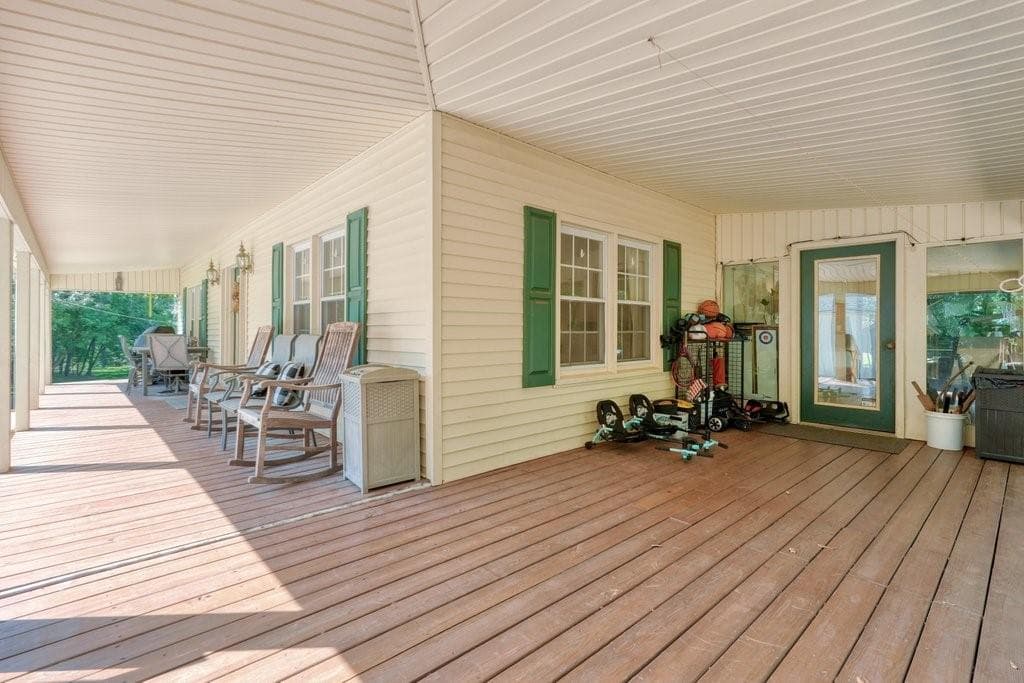 3 bedroom, 2 bathroom, 1,754 sq ft single family residence for sale at 1165 Bartow Street, Waleska, GA 30183 — photo 10