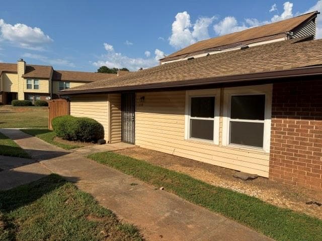 2 bedroom, 1 bathroom, 994 sq ft condominium for rent at 3178 Nectarine Circle, Decatur, GA 30034 for $1,300 a month