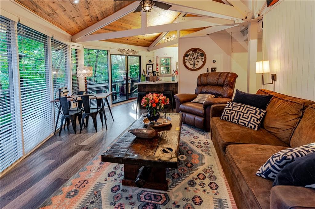 2 bedroom, 2 bathroom, 1,193 sq ft single family residence for sale at 150 TREETOPPER Circle, Big Canoe, GA 30143 — photo 3