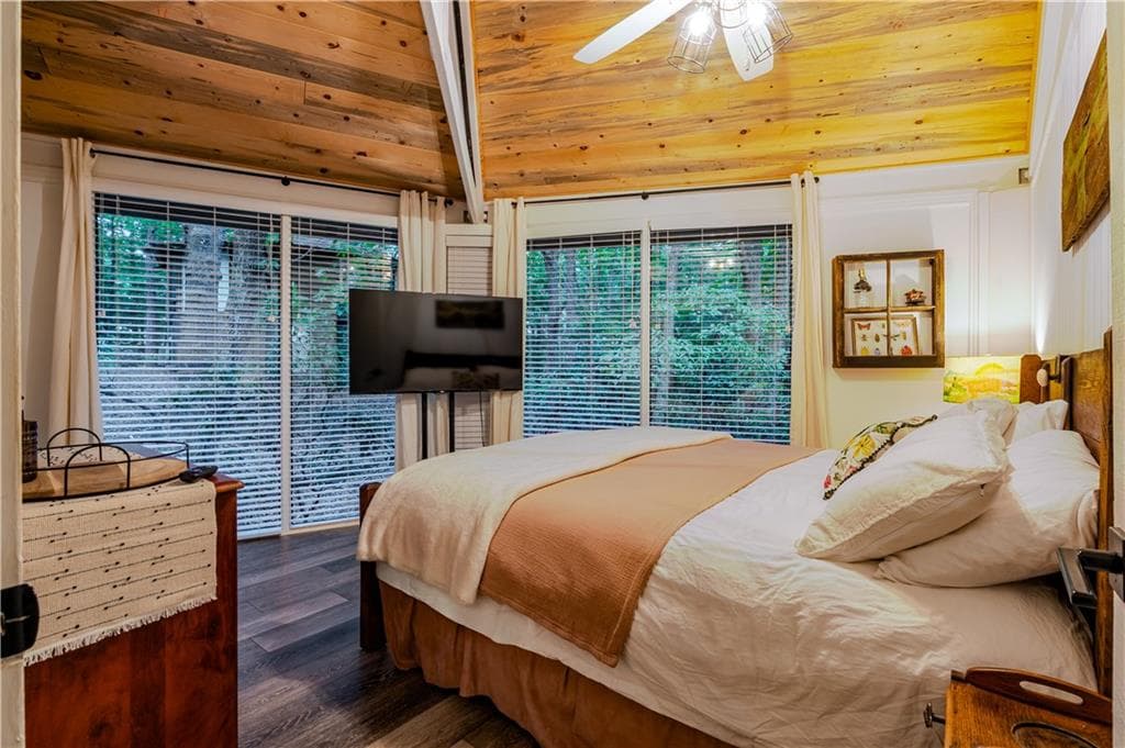 2 bedroom, 2 bathroom, 1,193 sq ft single family residence for sale at 150 TREETOPPER Circle, Big Canoe, GA 30143 — photo 10