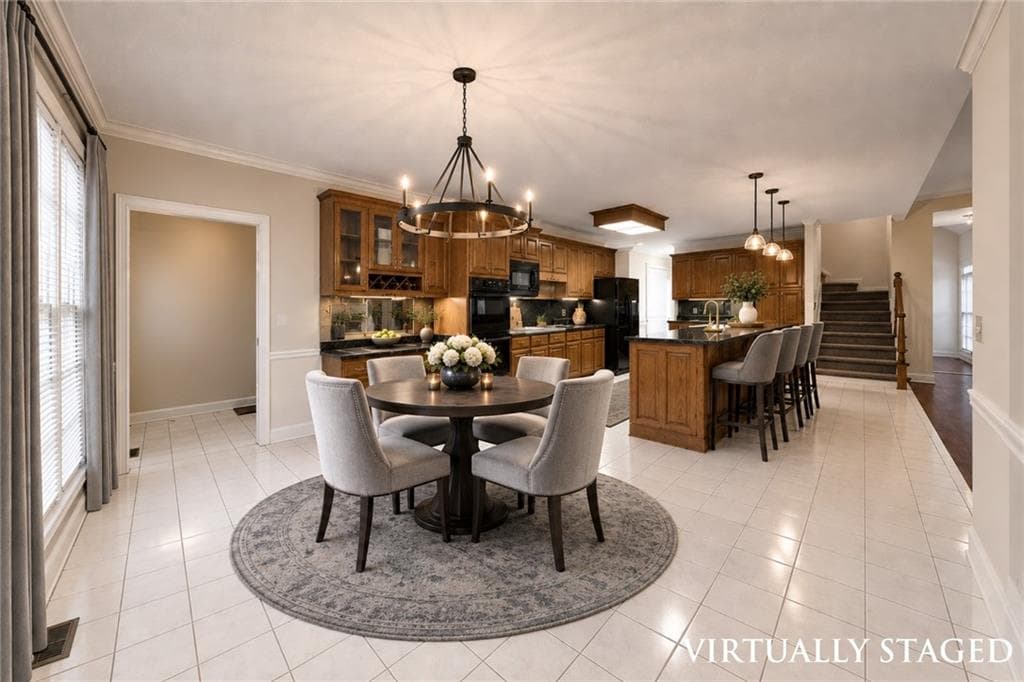 5 bedroom, 4 bathroom, 4,781 sq ft single family residence for sale at 799 Oak Trail Drive, Marietta, GA 30062 — photo 3