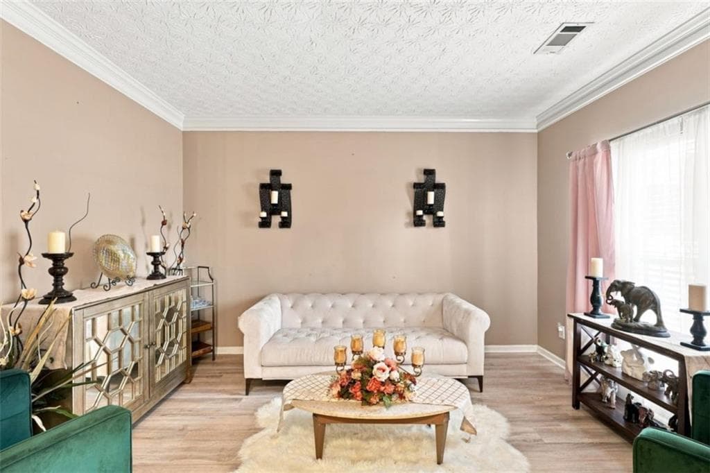 4 bedroom, 2 bathroom, 2,772 sq ft single family residence for sale at 212 Vernon Walk, Mcdonough, GA 30252 — photo 4