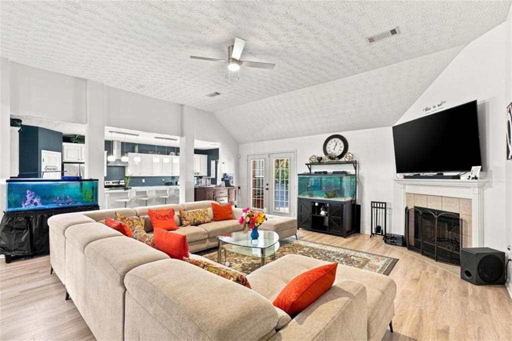 4 bedroom, 2 bathroom, 2,772 sq ft single family residence for sale at 212 Vernon Walk, Mcdonough, GA 30252 — photo 7