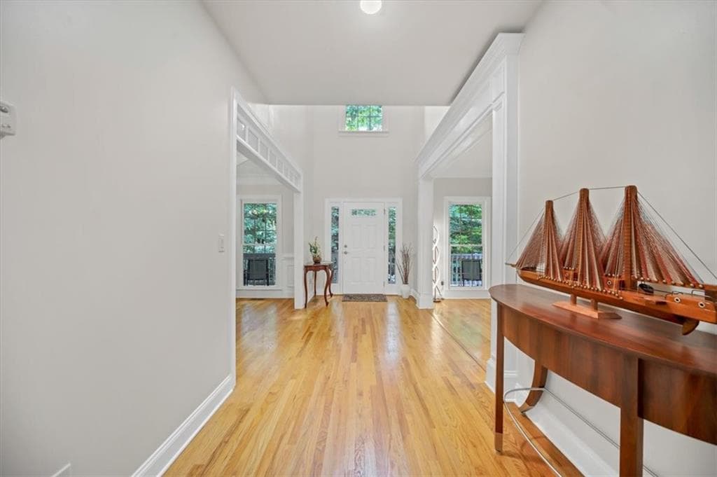 5 bedroom, 4 bathroom, 3,192 sq ft single family residence for sale at 453 Cooper Woods Court, Smyrna, GA 30082 — photo 7