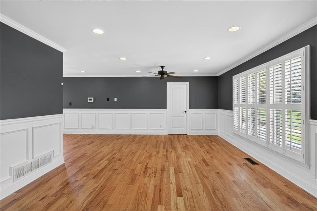 4 bedroom, 2 bathroom, 2,560 sq ft single family residence for sale at 3 Berkshire Lane, Rome, GA 30161 — photo 6