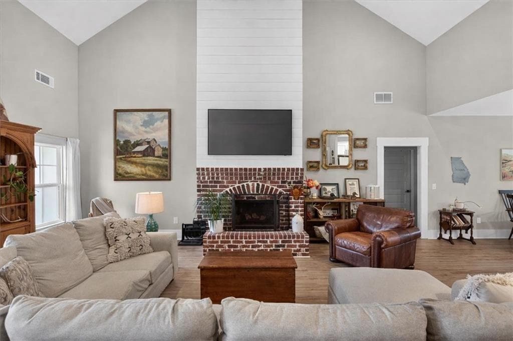4 bedroom, 3 bathroom, 2,734 sq ft single family residence for sale at 14402 Fincher Road, Canton, GA 30114 — photo 6