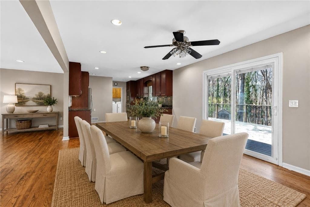 3 bedroom, 2 bathroom, 2,197 sq ft single family residence under contract at 3024 Sumac Drive, Peachtree Corners, GA 30360 — photo 10