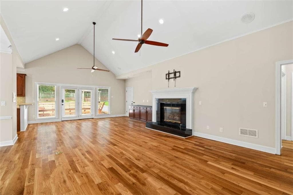 4 bedroom, 3 bathroom, 2,096 sq ft single family residence for rent at 603 Fairway Court, Marietta, GA 30068 for $4,000 a month — photo 6