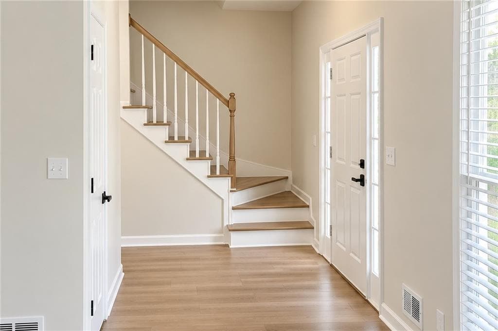 4 bedroom, 3 bathroom, 2,440 sq ft single family residence for sale at 2105 Fair Ridge Court, Jonesboro, GA 30236 — photo 3
