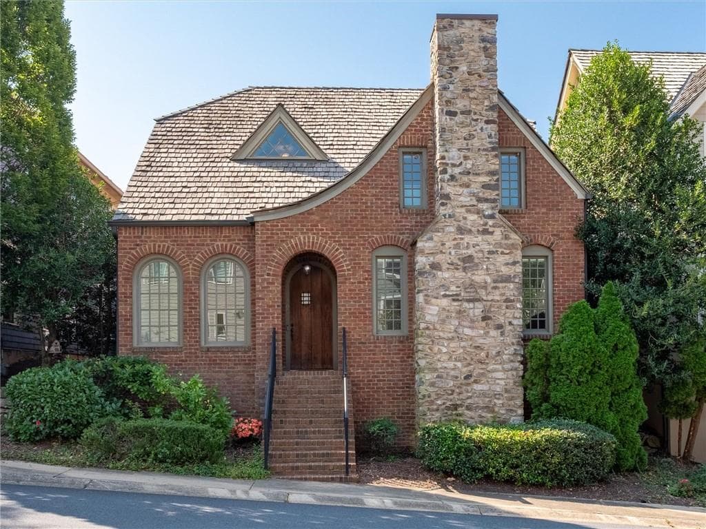 4 bedroom, 4 bathroom, 2,910 sq ft single family residence for sale at 468 Frasier Street, Marietta, GA 30060
