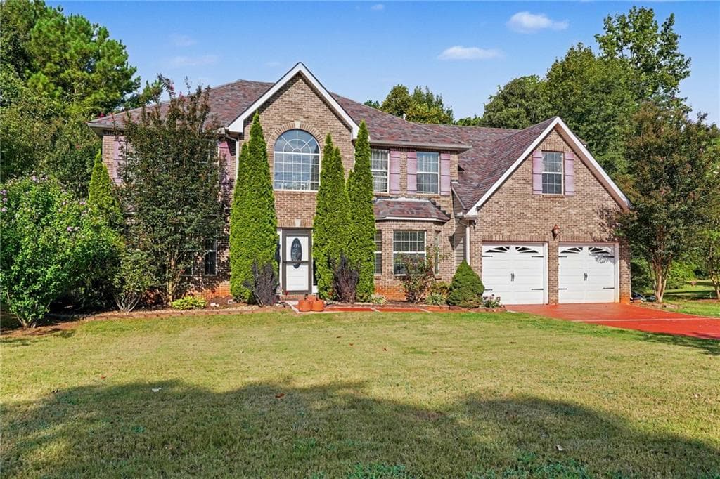 4 bedroom, 3 bathroom, 2,908 sq ft single family residence for sale at 925 Reda Court, Mcdonough, GA 30253 — photo 1 of 38