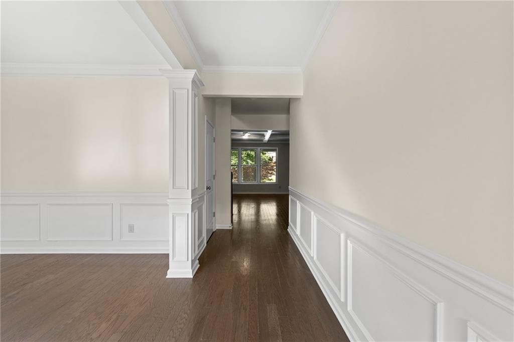 4 bedroom, 3 bathroom, 2,610 sq ft single family residence for sale at 7491 Silk Tree Pointe, Braselton, GA 30517 — photo 4