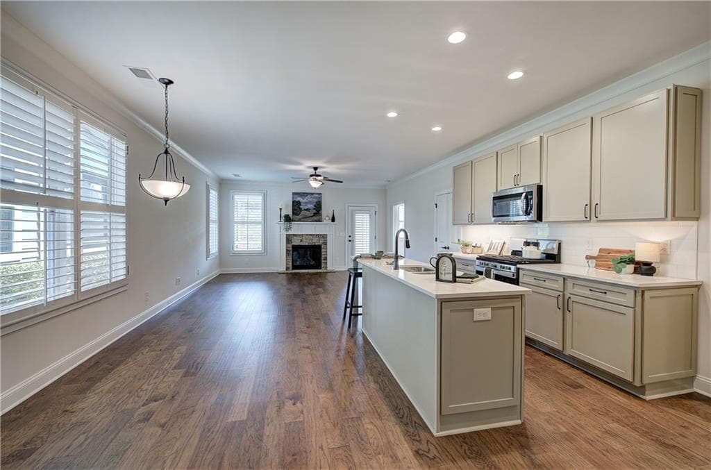 3 bedroom, 3 bathroom, 1,710 sq ft single family residence under contract at 26 Encore Lane, Cartersville, GA 30120 — photo 8
