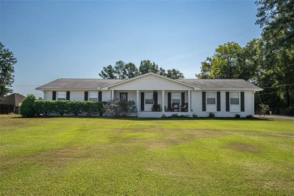 3 bedroom, 2 bathroom, 1,540 sq ft single family residence for sale at 1234 Old Dalton Road, Rome, GA 30165 — photo 2