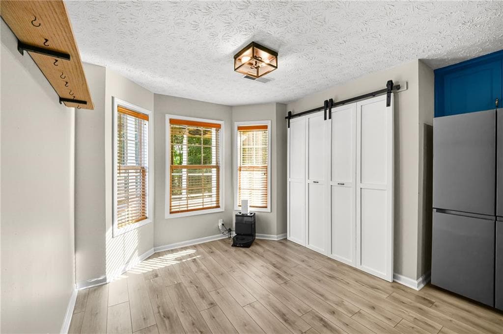 4 bedroom, 4 bathroom, 2,570 sq ft single family residence under contract at 1623 Cagle Court, Lawrenceville, GA 30045 — photo 8