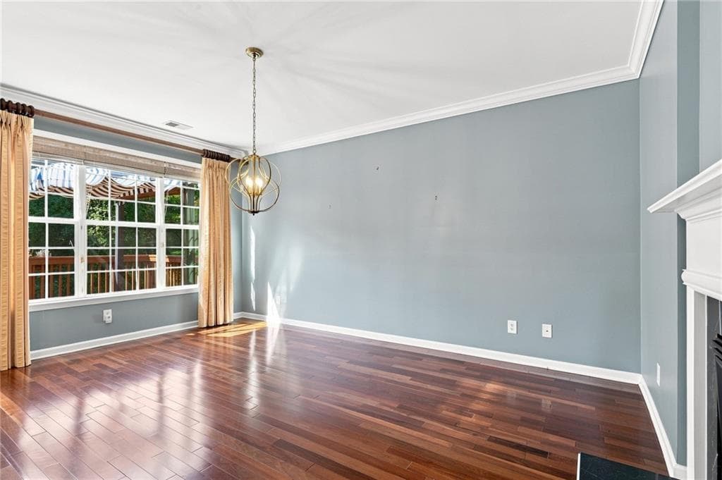4 bedroom, 4 bathroom, 2,511 sq ft townhouse for sale at 3837 Chattahoochee Summit Drive, Atlanta, GA 30339 — photo 7