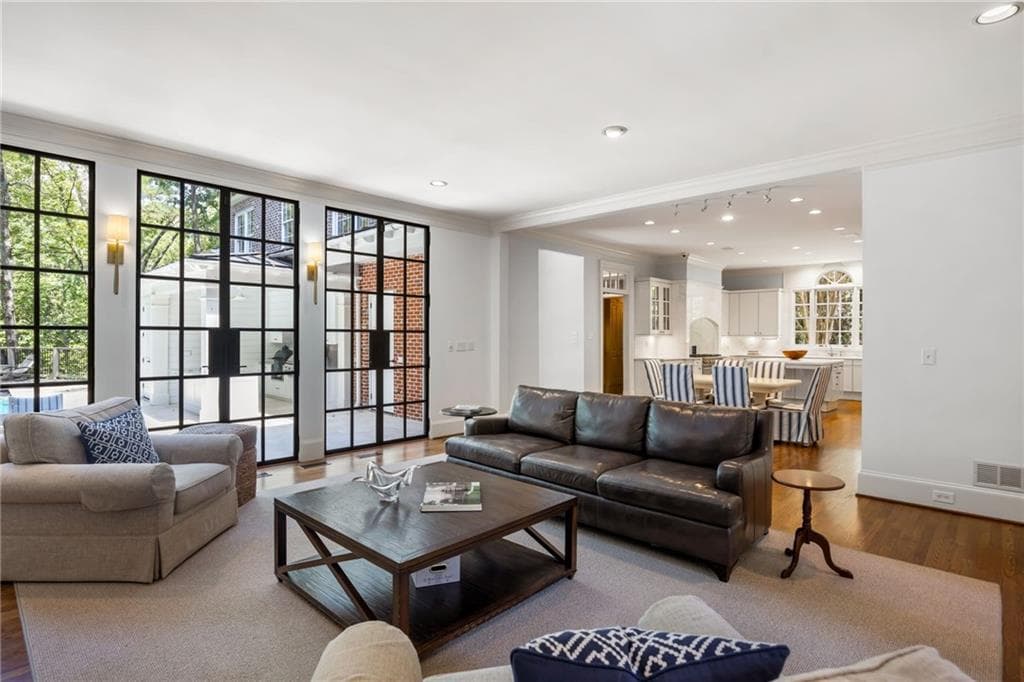 6 bedroom, 9 bathroom, 7,617 sq ft single family residence for sale at 4777 Riverview Road, Sandy Springs, GA 30327 — photo 7