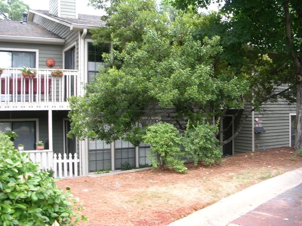 2 bedroom, 2 bathroom, 1,270 sq ft condominium for rent at 2683 Vinings Central Drive 61, Atlanta, GA 30339 for $1,800 a month — photo 5