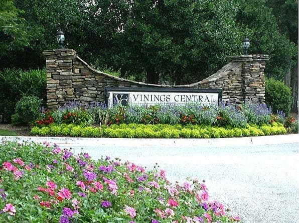 2 bedroom, 2 bathroom, 1,270 sq ft condominium for rent at 2683 Vinings Central Drive 61, Atlanta, GA 30339 for $1,800 a month — photo 1 of 30