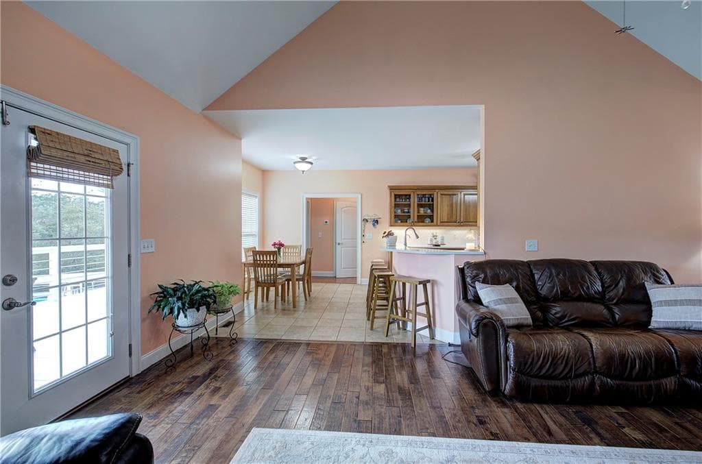 4 bedroom, 3 bathroom, 3,904 sq ft single family residence under contract at 3490 Pine Log Road, Rydal, GA 30171 — photo 10