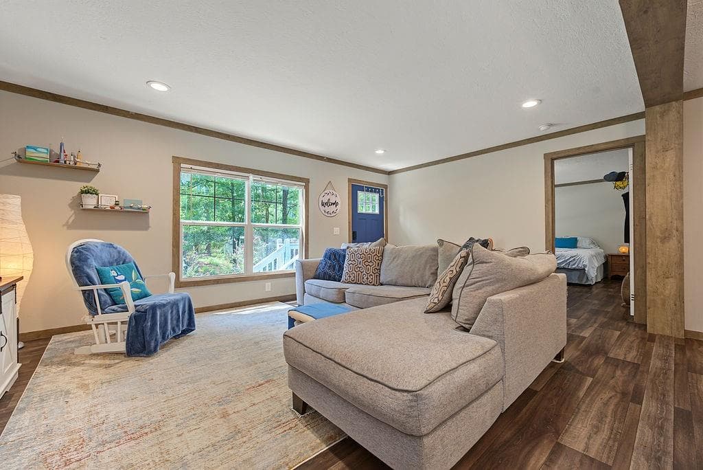 3 bedroom, 2 bathroom, 1,680 sq ft single family residence for sale at 118 Chester Harris Drive, Dallas, GA 30132 — photo 5