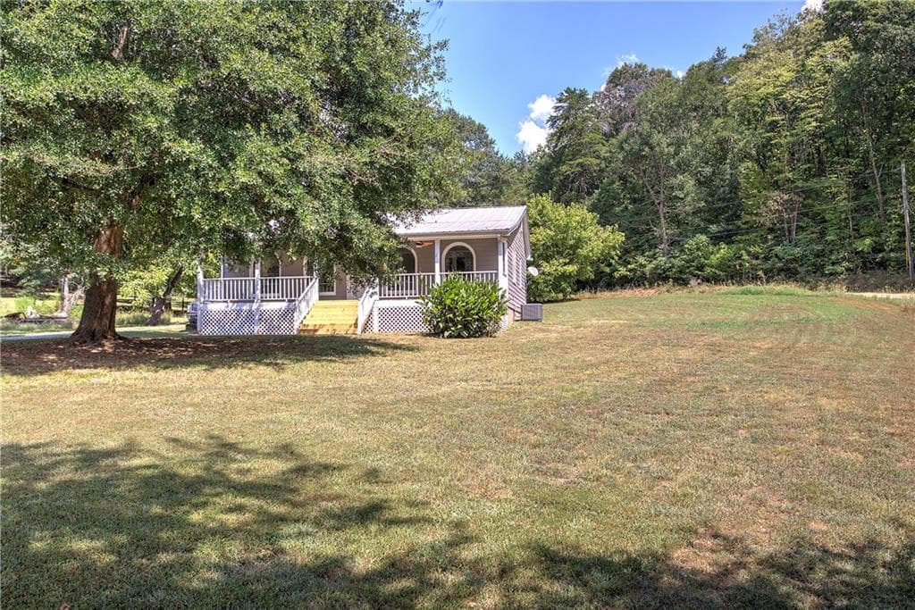 4 bedroom, 3 bathroom, 1,620 sq ft single family residence for sale at 450 Portland Road, Aragon, GA 30104 — photo 3