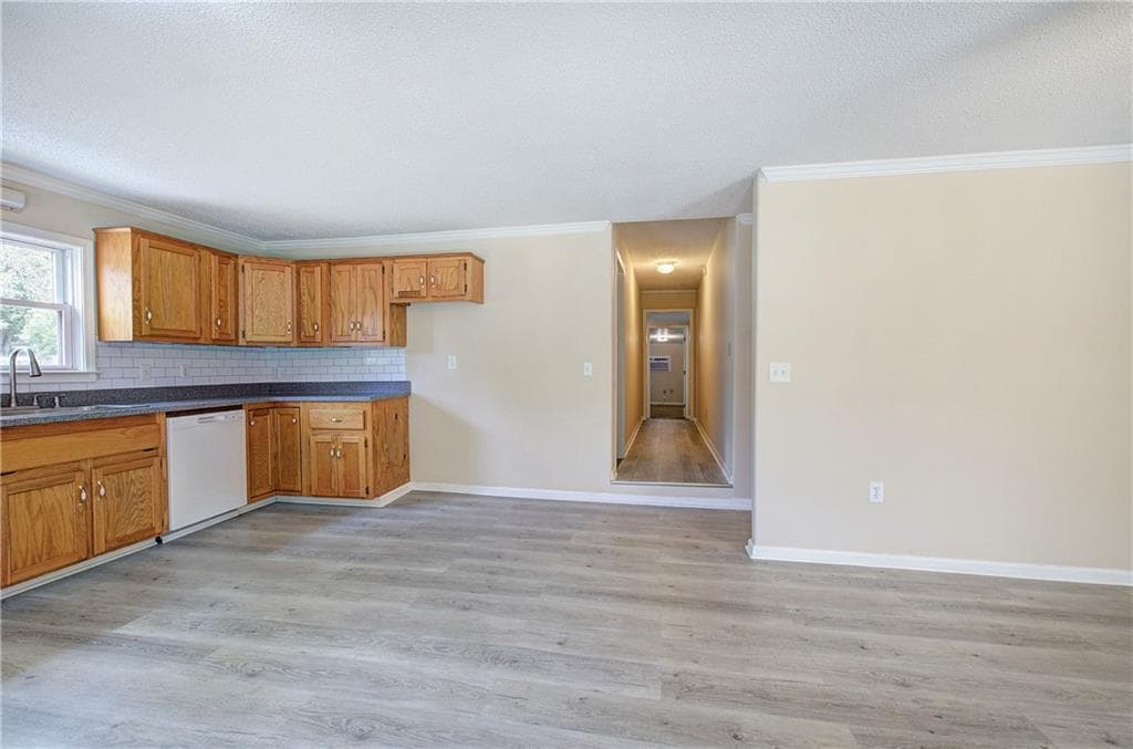4 bedroom, 3 bathroom, 1,620 sq ft single family residence for sale at 450 Portland Road, Aragon, GA 30104 — photo 9