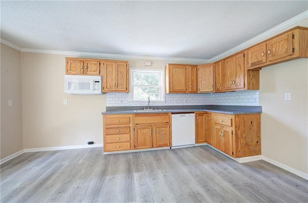 4 bedroom, 3 bathroom, 1,620 sq ft single family residence for sale at 450 Portland Road, Aragon, GA 30104 — photo 10