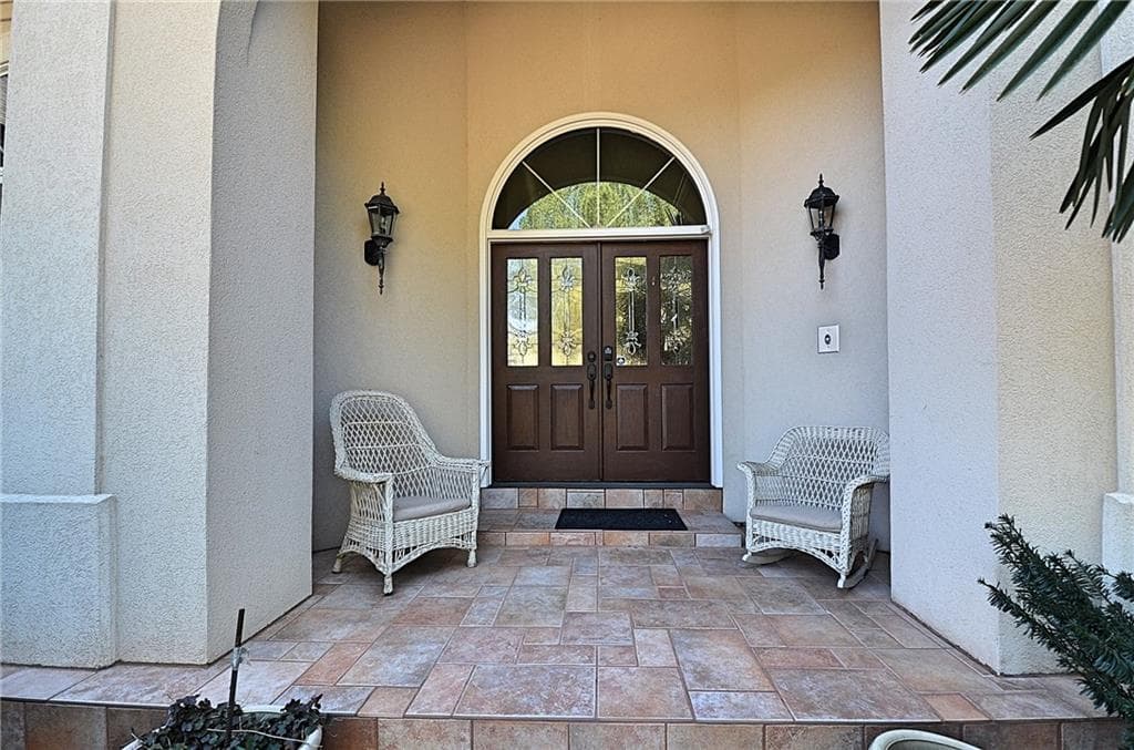 3 bedroom, 5 bathroom, 3,042 sq ft single family residence for sale at 1330 Monroe Drive, Monroe, GA 30655 — photo 2