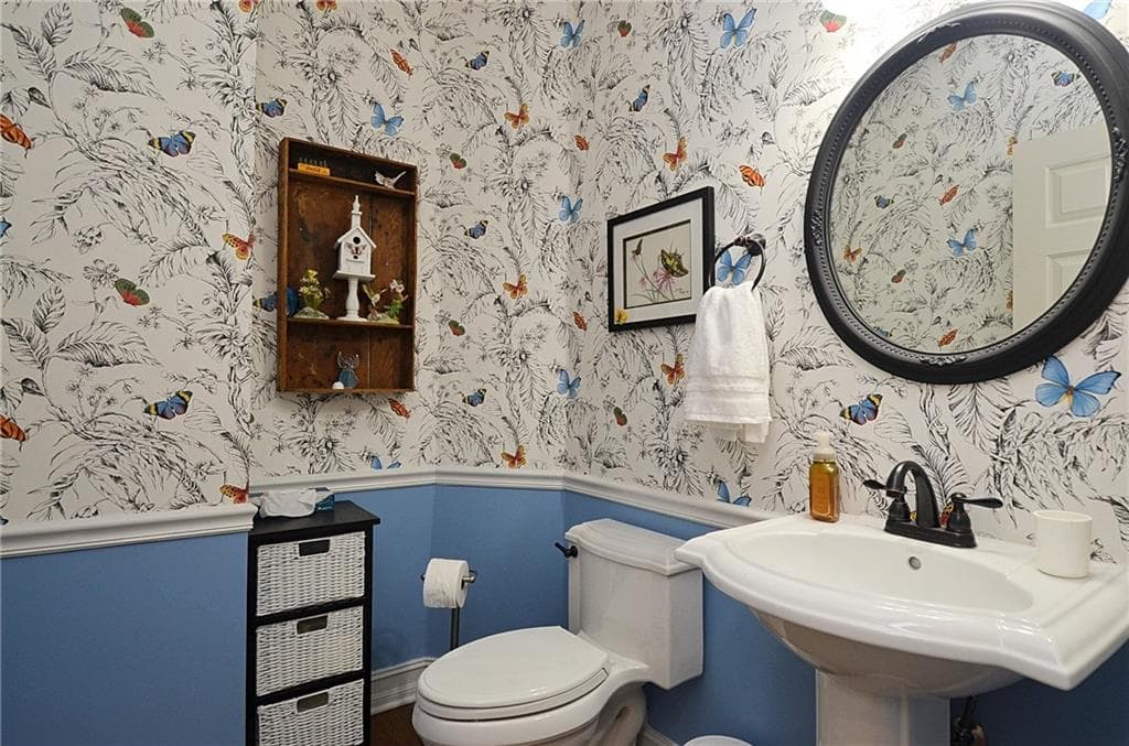 3 bedroom, 5 bathroom, 3,042 sq ft single family residence for sale at 1330 Monroe Drive, Monroe, GA 30655 — photo 8