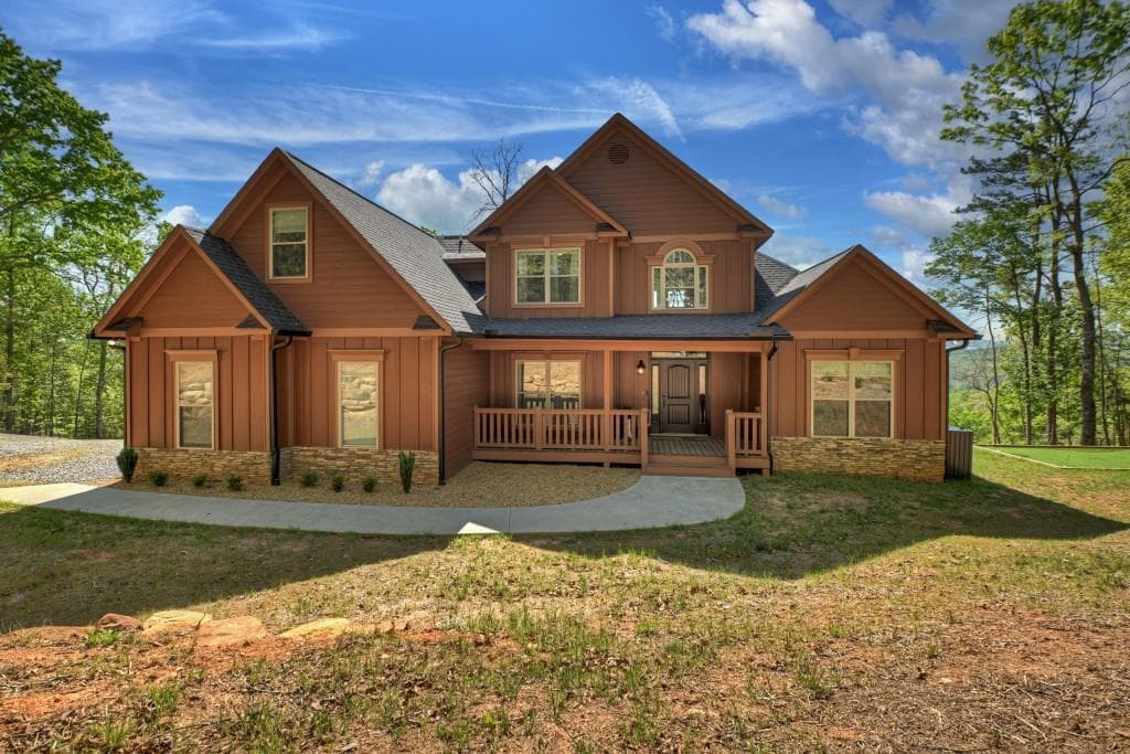 5 bedroom, 5 bathroom, 4,174 sq ft single family residence for sale at 769 Voylestown Road, Morganton, GA 30560 — photo 5