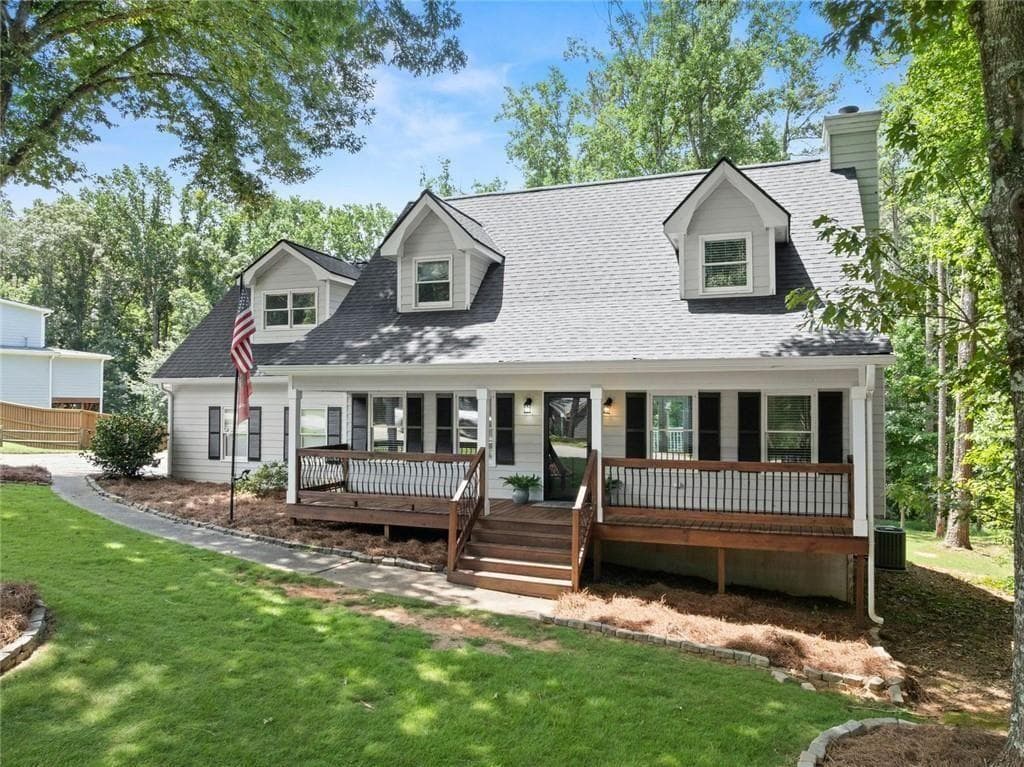 4 bedroom, 3 bathroom, 2,100 sq ft single family residence under contract at 5147 Malisa Ridge, Oakwood, GA 30566