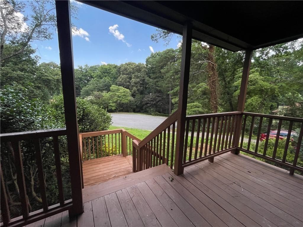 3 bedroom, 2 bathroom, 2,940 sq ft single family residence for sale at 106 Spring Way, Woodstock, GA 30189 — photo 4