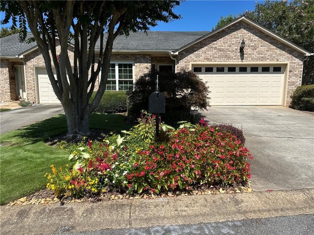 3 bedroom, 3 bathroom, 3,224 sq ft townhouse for sale at 4133 Fawn Court, Marietta, GA 30068