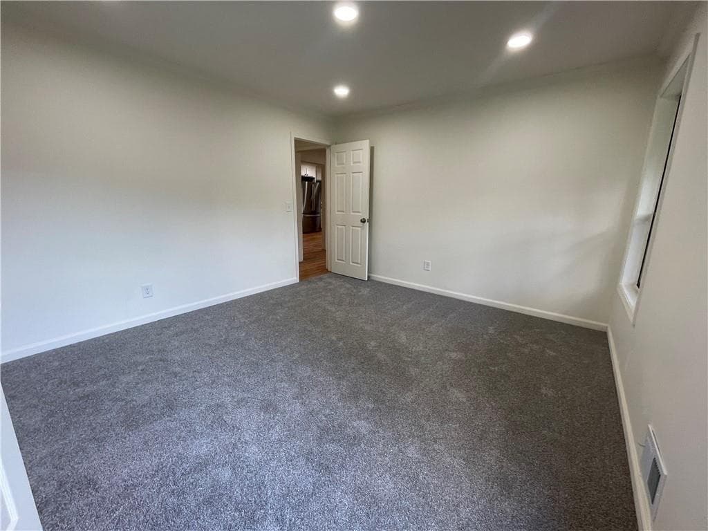 3 bedroom, 2 bathroom, 2,940 sq ft single family residence for sale at 106 Spring Way, Woodstock, GA 30189 — photo 8
