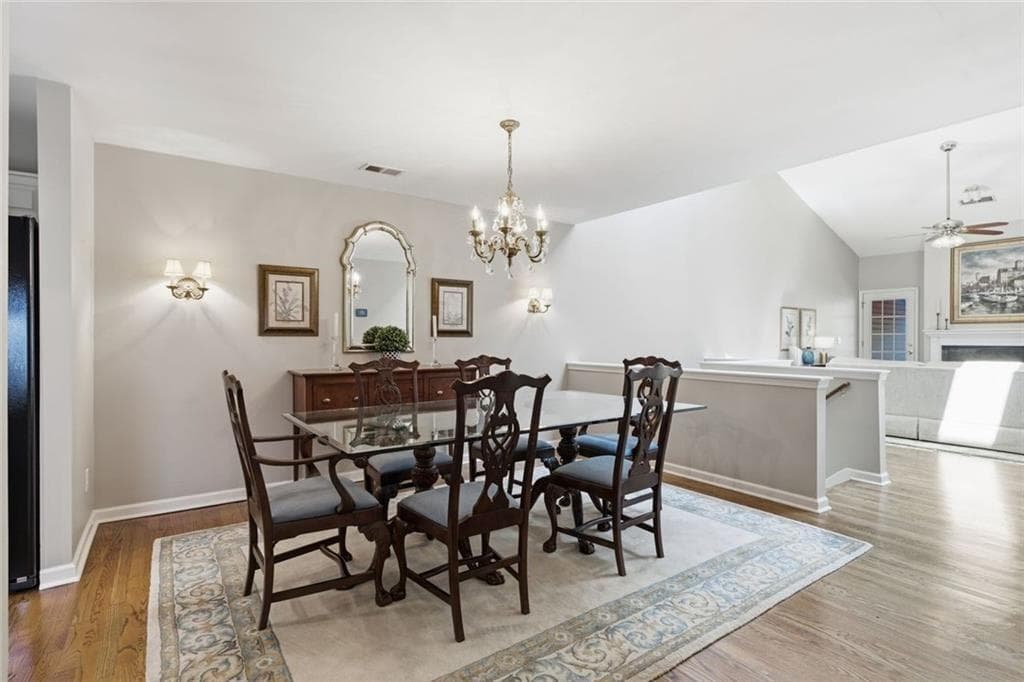 3 bedroom, 3 bathroom, 3,224 sq ft townhouse for sale at 4133 Fawn Court, Marietta, GA 30068 — photo 5