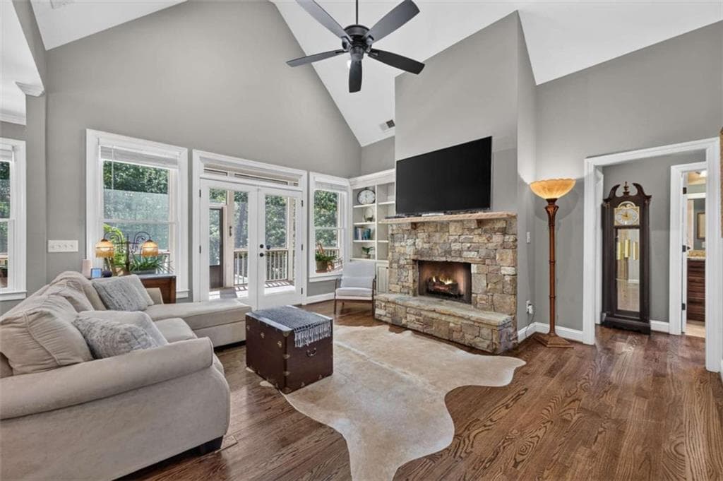 3 bedroom, 2 bathroom, 2,276 sq ft single family residence for sale at 2703 Hwy 382W, Ellijay, GA 30540 — photo 8