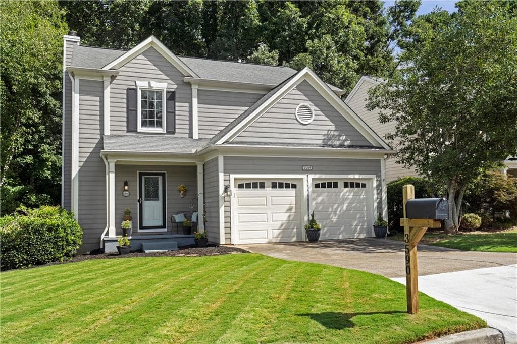 3 bedroom, 3 bathroom, 2,168 sq ft single family residence for sale at 3590 Patterstone Drive, Johns Creek, GA 30022 — photo 3