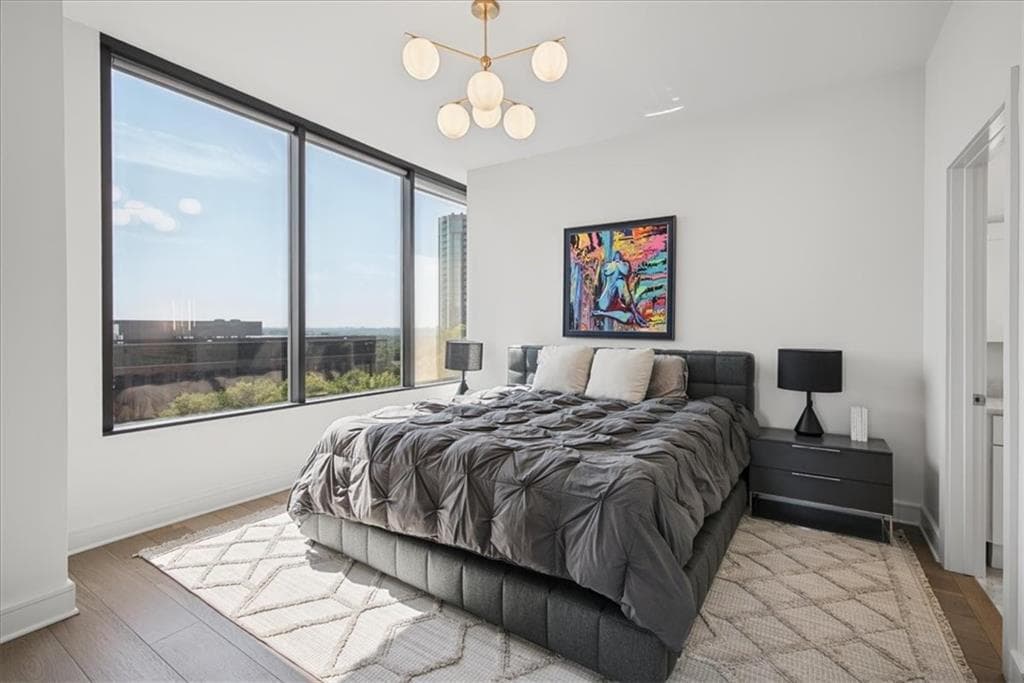 2 bedroom, 2 bathroom, 1,371 sq ft condominium for sale at 2828 Peachtree Road 1002, Atlanta, GA 30305 — photo 8