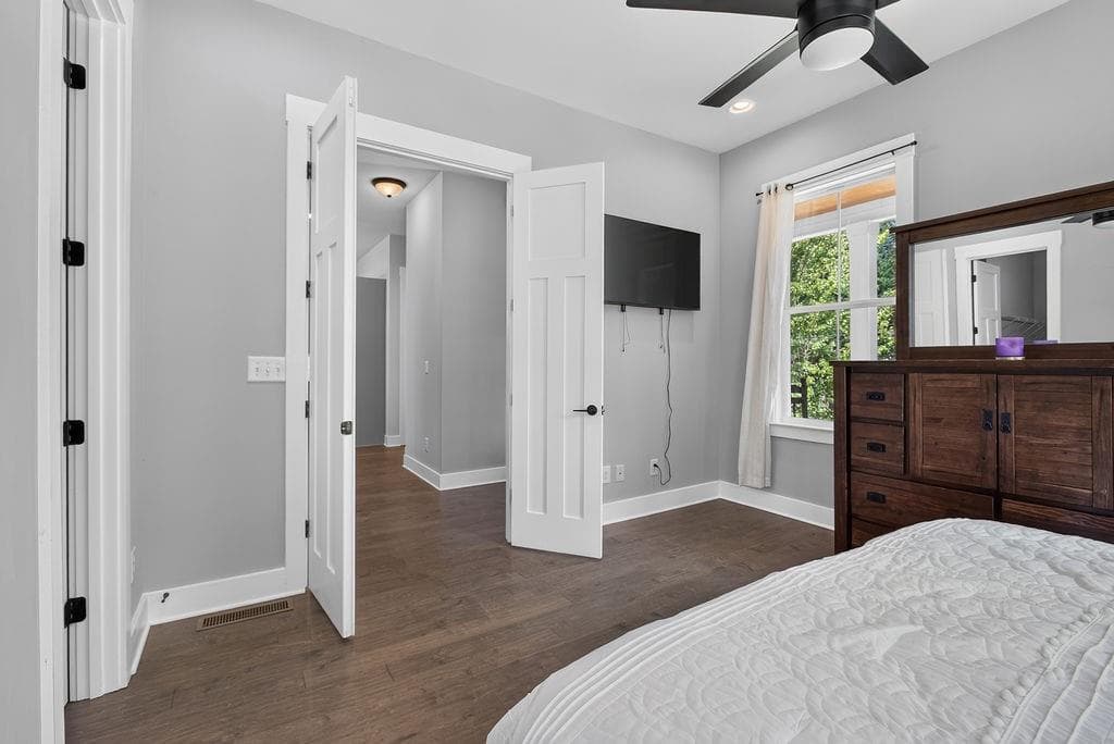 3 bedroom, 3 bathroom, 1,845 sq ft single family residence for sale at 54 Roscoe Road, Newnan, GA 30263 — photo 10