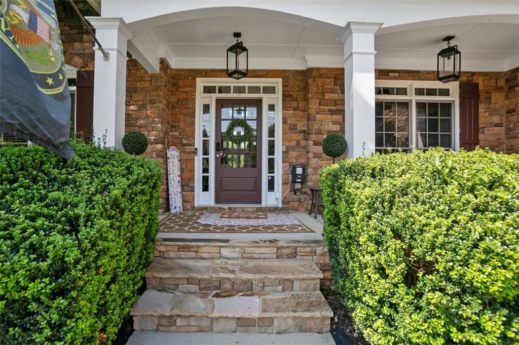 6 bedroom, 7 bathroom, 6,762 sq ft single family residence for rent at 17 Snap Dragon Lane, Dallas, GA 30132 for $5,700 a month — photo 4