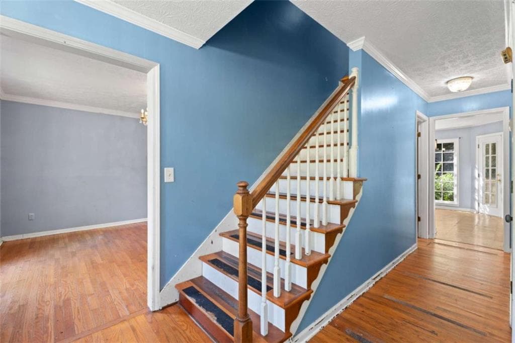 4 bedroom, 3 bathroom, 2,464 sq ft single family residence under contract at 2575 Fairview Lane, Jonesboro, GA 30236 — photo 7