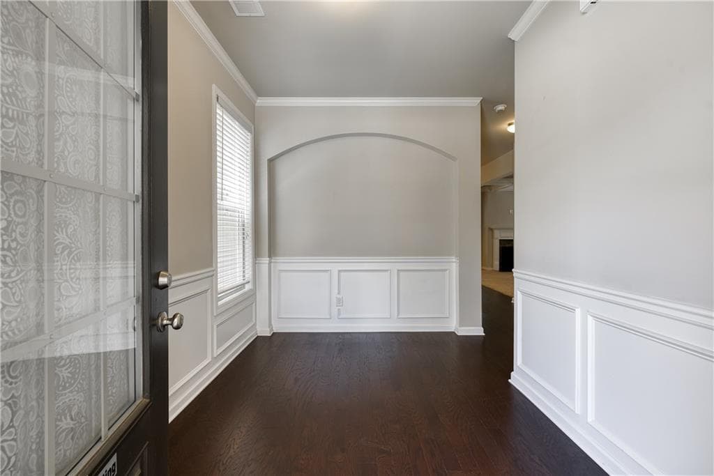 4 bedroom, 3 bathroom, 2,420 sq ft single family residence for rent at 5216 Apple Grove Road, Buford, GA 30519 for $2,300 a month — photo 4